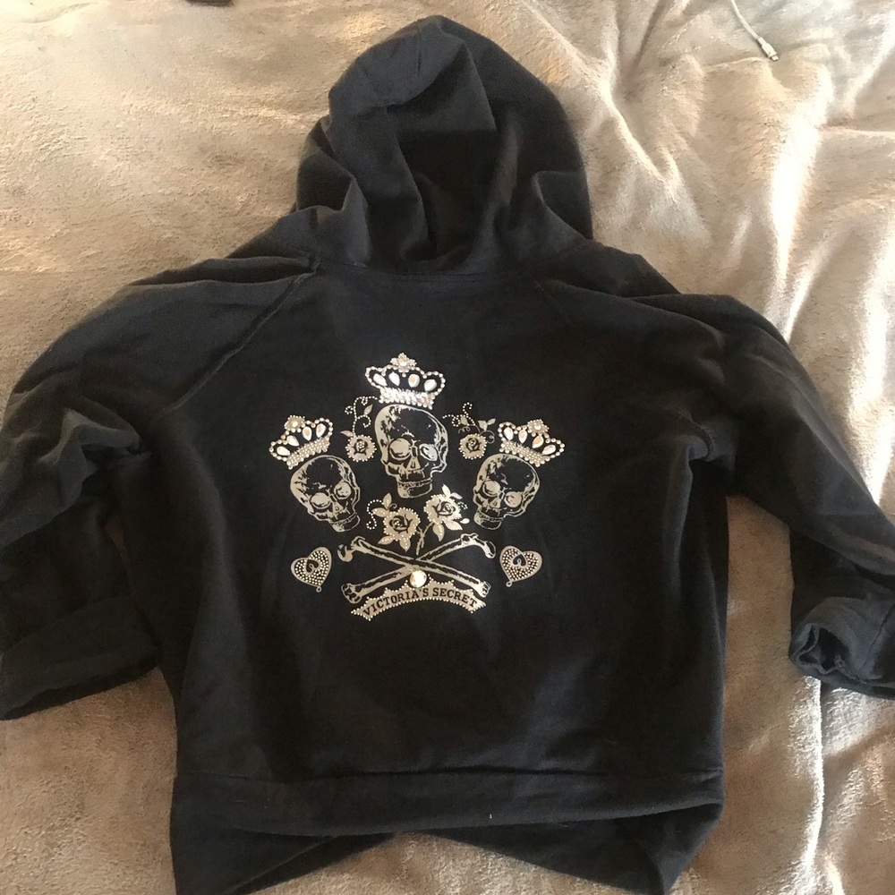 Vintage Victoria’s Secret 3/4 sleeve black jacket